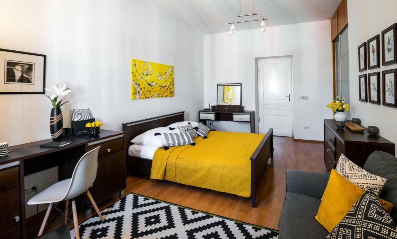 Cichy Apartament Obok Wawelu Tarlowska คราคูฟ ภายนอก รูปภาพ